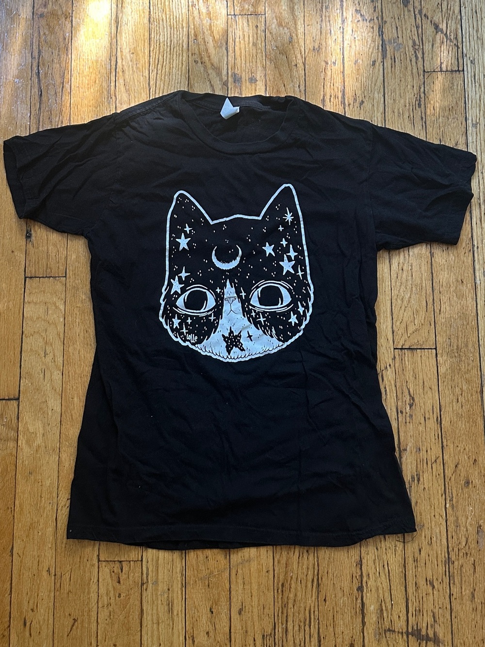 100% Cotton T Shirt with Mystical Cat, size S